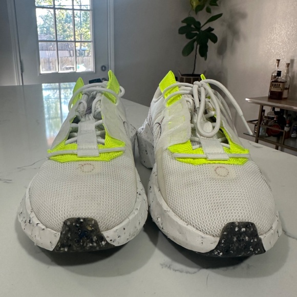 Nike crater impacts - women’s size 7 - Picture 4 of 4